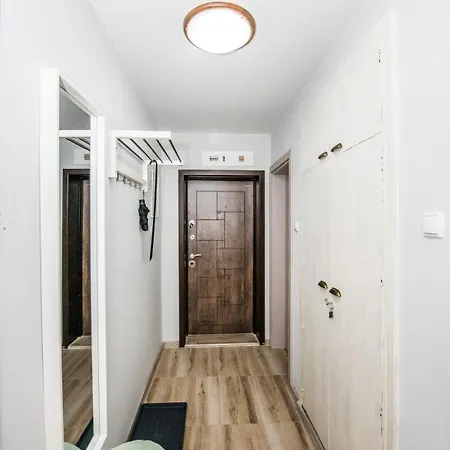 Apartment Cozy 2bdrm Near & Free Street Parking Veliko Tarnovo