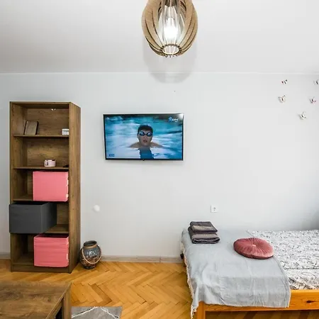 Cozy 2bdrm Near & Free Street Parking Veliko Tarnovo